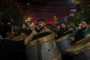 آیین سنتی "مشعل گردانی" شب تاسوعا - مشهد