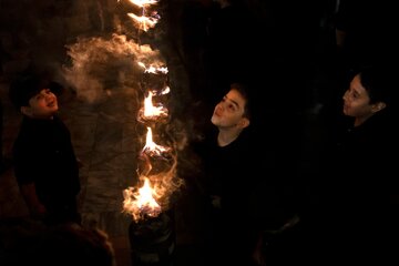 آیین سنتی "مشعل گردانی" شب تاسوعا - مشهد