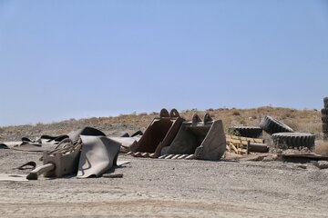 بازدید خبرنگاران از معدن سنگ لاشه ی شهر  فامنین