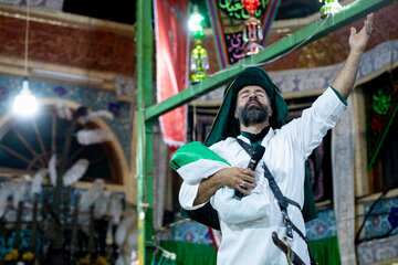 تعزیه‌ امام حسین (ع) در تکیه‌ تاریخی تجریش