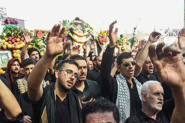 آیین سنتی نخل گردانی تاسوعای حسینی - سمنان