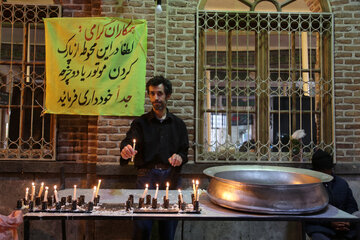 آئین سنتی شمع گردانی در روز تاسوعا - اردبیل