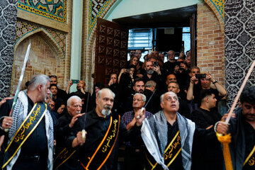 عزاداری تاسوعای حسینی در بازار تهران