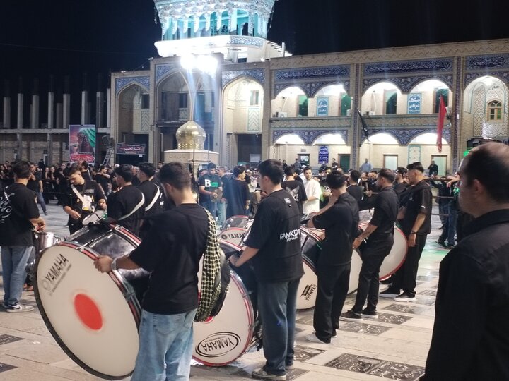 پیشوا در شب تاسوعا غرق در ماتم علمدار کربلا شد