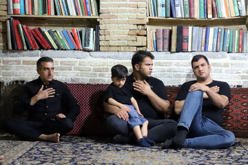عزاداری شب دهم -کرمانشاه