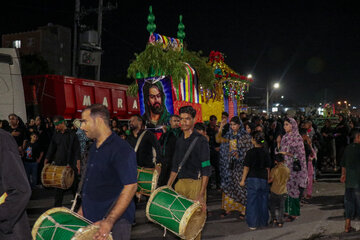 آیین تابوتگردانی در شب عاشورا - بندرعباس