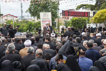 اقامه نماز ظهر عاشورا-ساری