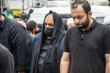 اقامه نماز ظهر عاشورا-ساری