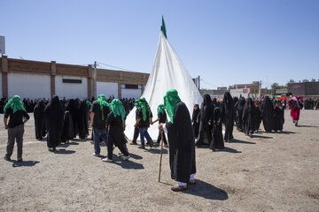 مراسم سنتی خیمه سوزان ظهر عاشورا - قزوین