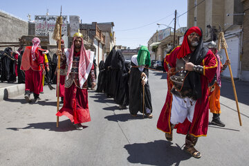 مراسم سنتی خیمه سوزان ظهر عاشورا - قزوین