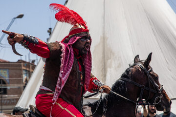 مراسم سنتی خیمه سوزان ظهر عاشورا - تهران
