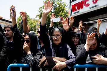 مراسم سنتی خیمه سوزان ظهر عاشورا - تهران