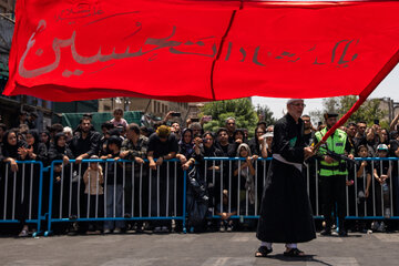 مراسم سنتی خیمه سوزان ظهر عاشورا - تهران