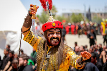 آیین خیمه سوزان عاشورا - قم