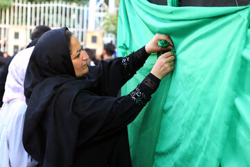 مراسم آیینی خیمه سوزان عصر عاشورا - کرمانشاه