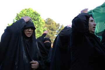 مراسم آیینی خیمه سوزان عصر عاشورا - کرمانشاه