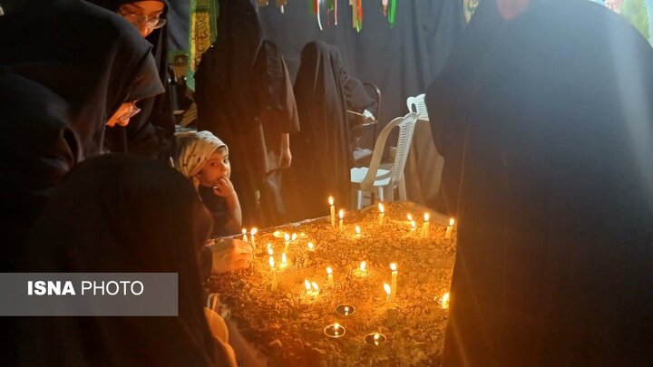 عزاداری شام غریبان در بابل؛ کوچه‌های شهر در سوگ کربلا و تجدید عهد با امام زمان (عج)