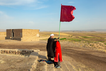 آیین سنتی خیمه سوزان و شام غریبان–روستای مرزان