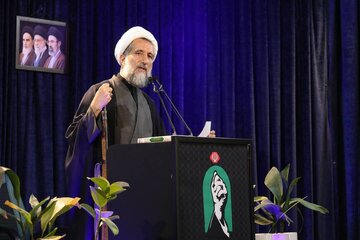 امام جمعه قزوین: دیپلمات‌ها باید دستاوردهای میدان را در مذاکرات تثبیت کنند