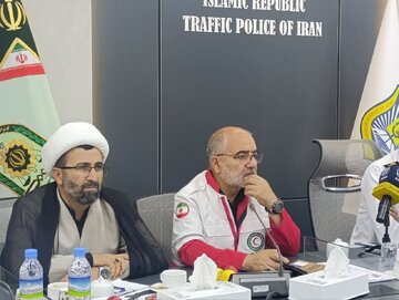 استقرار ۱۲۵۰ پایگاه امدادی و ۱۵ هزار نیروی هلال‌احمر در مراسم تشییع رهبر شهید