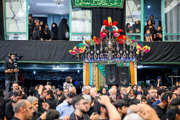 مراسم تعزیه خوانی دوازدهم محرم در حسینیه کرمانی های مشهد
