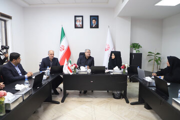 حمید صابرفرزام معاون رئیس جهاددانشگاهی و  آزیتا بلالی اسکویی سرپرست پارک علم فناوری استان آذربایجان شرقی و خسرو کنعانی رییس سازمان جهاددانشگاهی آذربایجان‌شرقی در سفر معاونان جهاد دانشگاهی کشور به تبریز