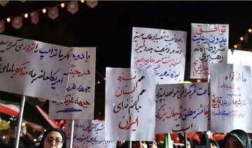 تندروها ناخواسته جاده‌ صاف‌کن کسانی شده‌اند که رویای انزوای ایران را دارند