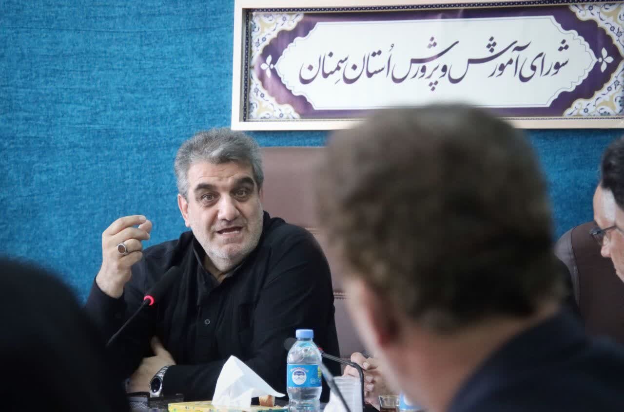 استاندار سمنان خبر داد: بسیج همه ظرفیتها برای خدمترسانی در مراسم تشییع رهبر شهید