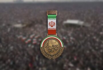 «پرچمدار» به بدرقه رهبر شهید می‌رود