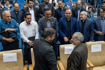 علیرضا کاظمی، وزیر آموزش و پرورش در آیین رسمی بدرقه کاروان تیم‌های ملی المپیاد‌های علمی