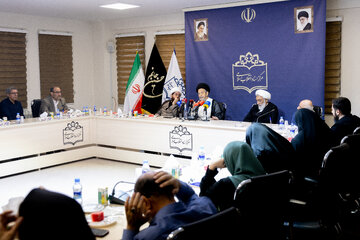 رونمایی از اسناد امام شهید