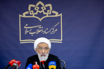 حجت‌الاسلام والمسلمین مصطفی پورمحمدی، رییس مرکز اسناد انقلاب اسلامی 