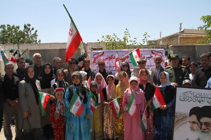 ساخت مدرسه در تنها روستای عشایرنشین ملایر گامی برای تحقق عدالت آموزشی