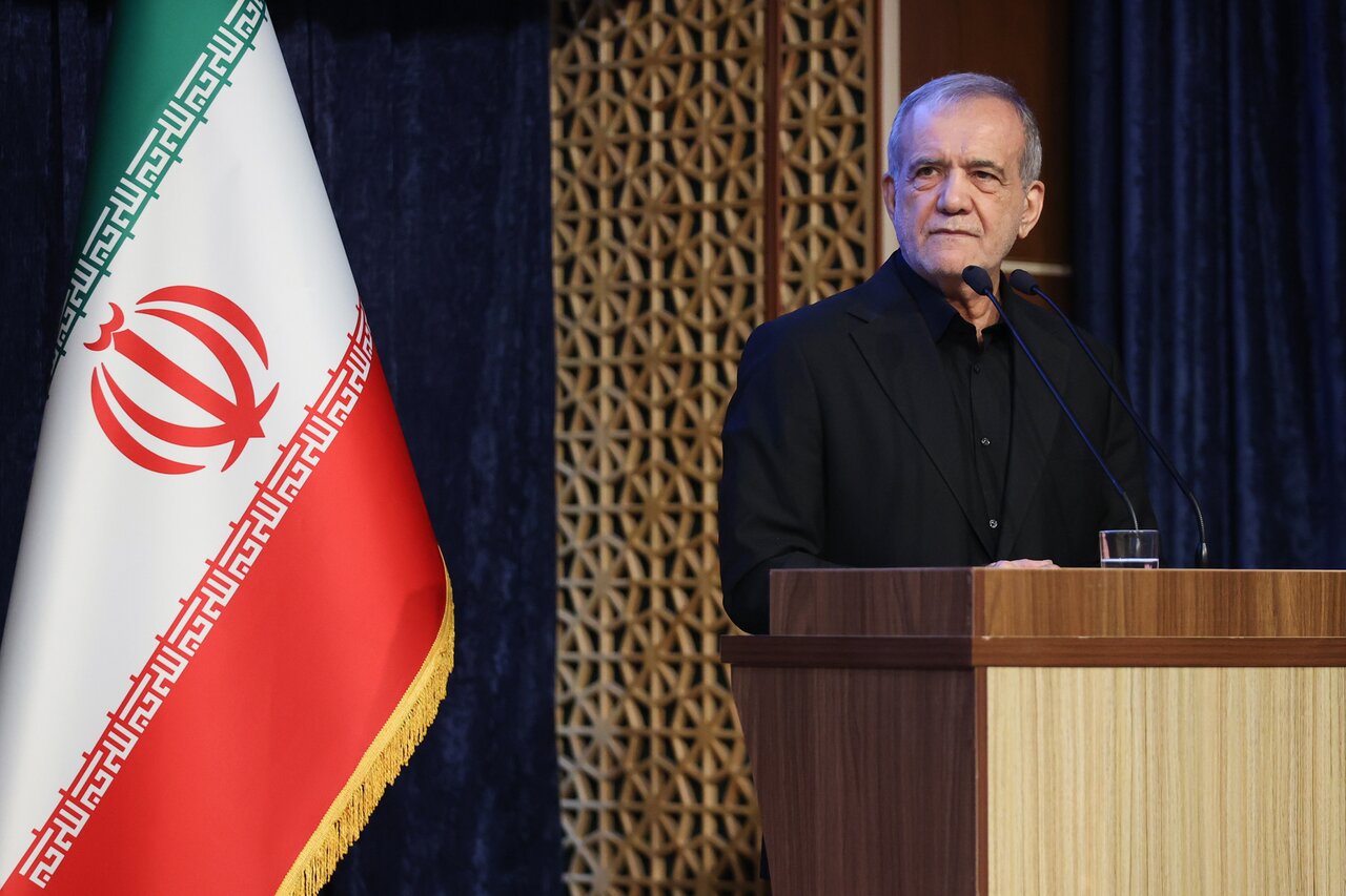 پزشکیان: مدیریت علمی اعتیاد نیازمند اصلاح قوانین و فرآیندهای اجرایی است/رویکرد محلهمحوری ظرفیت مؤثری برای مدیریت آسیب اعتیاد است