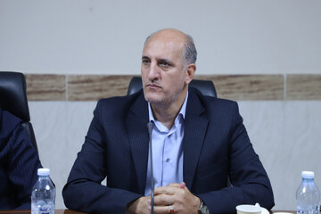 خسرو کنعانی رئیس جهاددانشگاهی آذربایجان شرقی در بازدید معاون آموزشی جهاددانشگاهی کشور از مراکز آموزشی جهاددانشگاهی آذربایجان شرقی و انعقاد تفاهم‌نامه همکاری با شرکت تراکتورسازی ایران