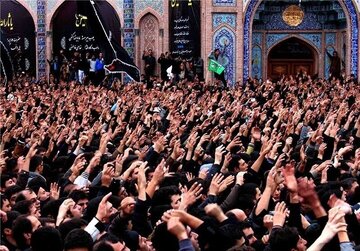 یک مداح تفاهم‌نامه را پاره می‌کند، دیگری رئیس‌جمهور را تهدید به قتل!