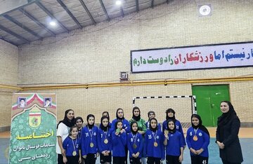 برگزاری مسابقات رده‌های مختلف فوتبال و فوتسال بانوان کرمان/ لزوم حمایت از استعدادها