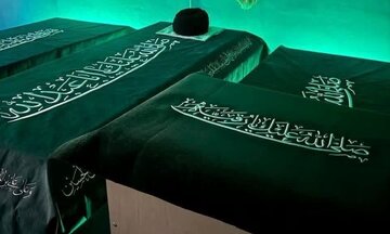 نماز بر پیکر رهبر شهید را چه کسی می‌خواند؟