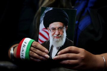 تحول‌آفرینی رهبر شهید در عرصه نظامی و سیاسی