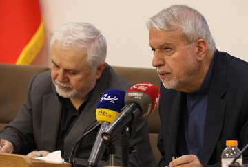 همه با محوریت وحدت ملی در مراسم تشییع رهبر شهید حضور یابند