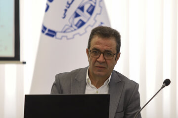 یک مسئول: با تقویت ارتباط صنعت و دانشگاه حرکت به سمت اقتصاد دانش‌بنیان هموار می‌شود