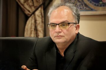 فرماندار سمنان: کمبودی در اسکان و پذیرایی از زائران تشییع رهبر شهید وجود ندارد