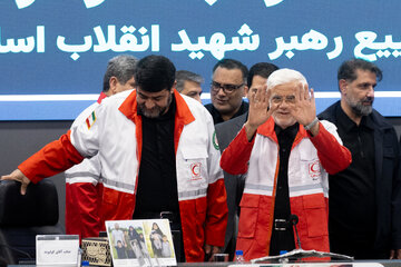 نشست کمیته امداد و درمان ستاد آیین وداع و تشییع رهبر شهید انقلاب