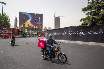 آماده سازی شهر تهران پیش از مراسم وداع و تشییع رهبر شهید