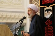 امام جمعه شیراز: تشییع رهبر شهید، تجدید بیعت ملی با ولایت و پاسخی قاطع به توطئه‌هاست