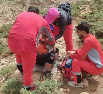 امدادرسانی به مصدوم حادثه سقوط از ارتفاعات زردکوه