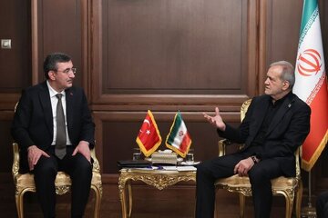 پزشکیان: اراده ارتقای مناسبات میان ایران و ترکیه وجود دارد