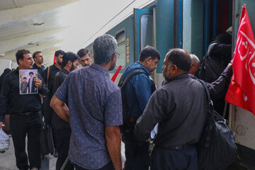 اعزام اولین کاروان شرکت‌کنندگان در مراسم تشییع پیکر امام شهید - بندرعباس