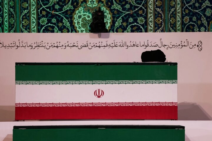 اولین روز مراسم وداع با پیکر رهبر شهید انقلاب در رسانه‌های عربی