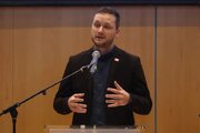 نخست‌وزیر گرینلند: ترامپ از الحاق صرف نظر کرده است